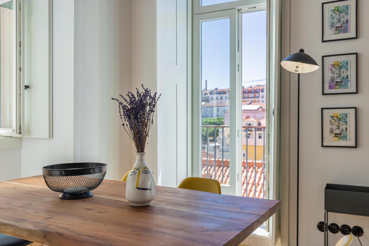 Glamorous 3Bdr Apartment In City Center By Lovelystay Lizbona Zewnętrze zdjęcie